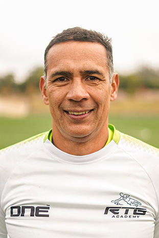 Coach Luiz Madriz